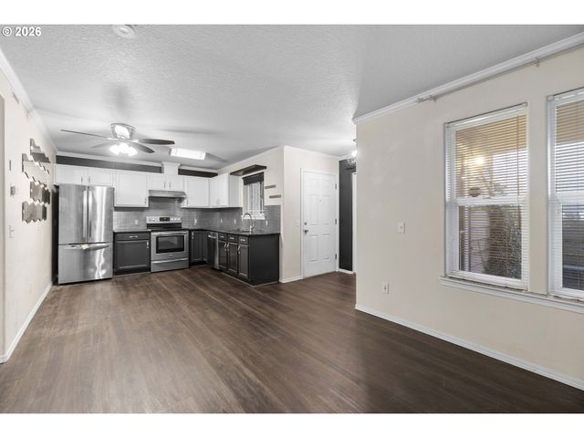 11649 Se Fuller Rd, Milwaukie, OR 97222