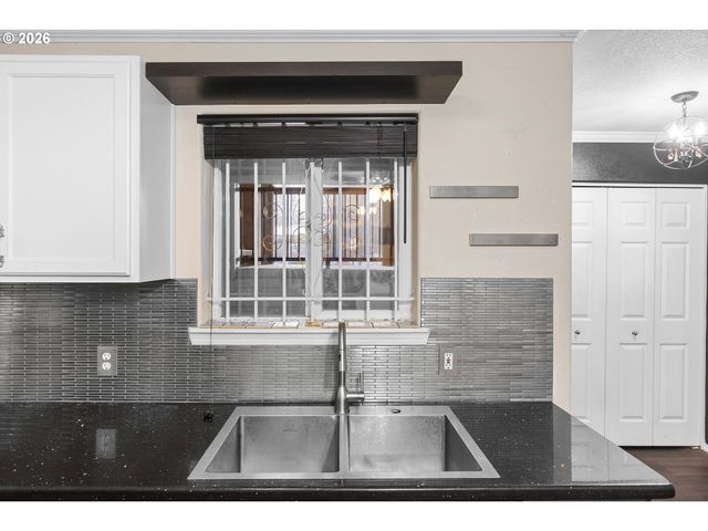 11649 Se Fuller Rd, Milwaukie, OR 97222