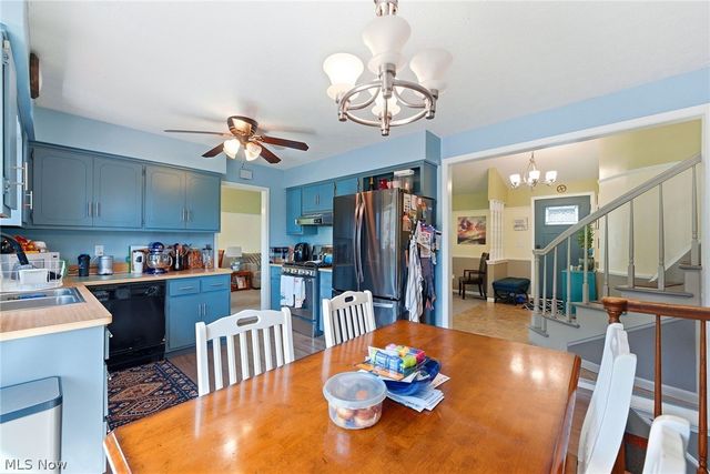 27491 Linwood Circle, North Olmsted, OH 44070