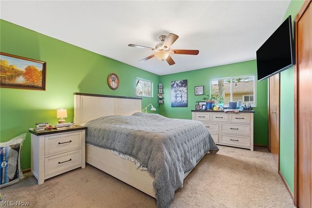 27491 Linwood Circle, North Olmsted, OH 44070