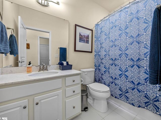 432 Fieldsview Lane, Simpsonville, SC 29681