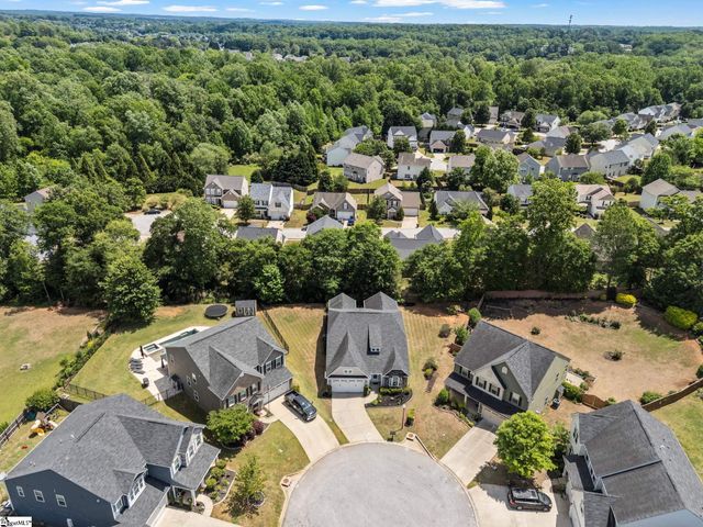 432 Fieldsview Lane, Simpsonville, SC 29681