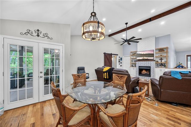 325 Falcon's Nest Road, Walhalla, SC 29691