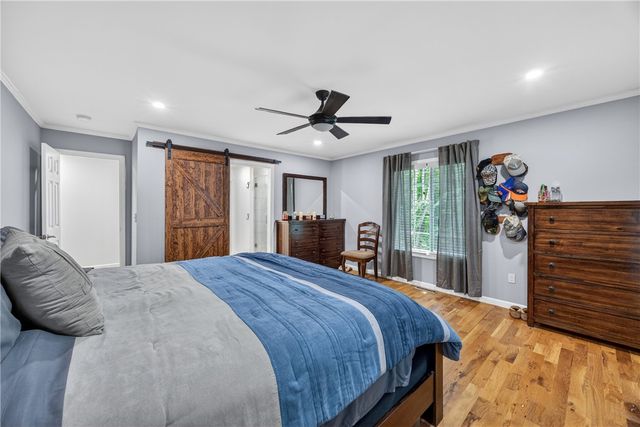 325 Falcon's Nest Road, Walhalla, SC 29691