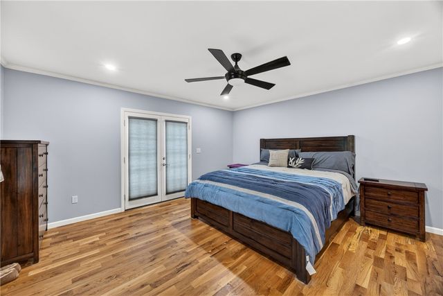 325 Falcon's Nest Road, Walhalla, SC 29691