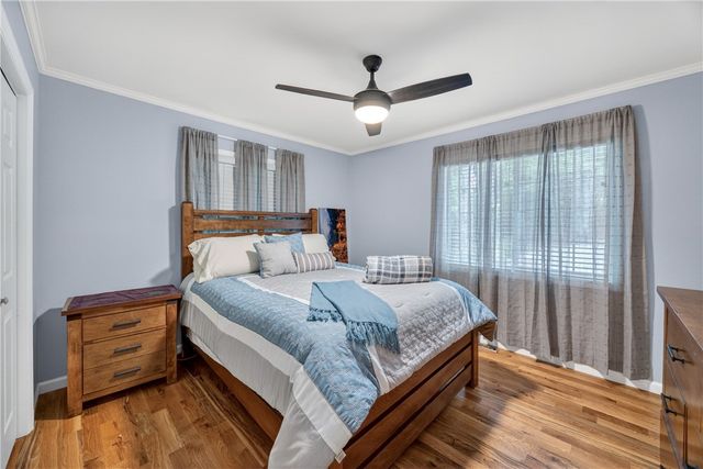 325 Falcon's Nest Road, Walhalla, SC 29691