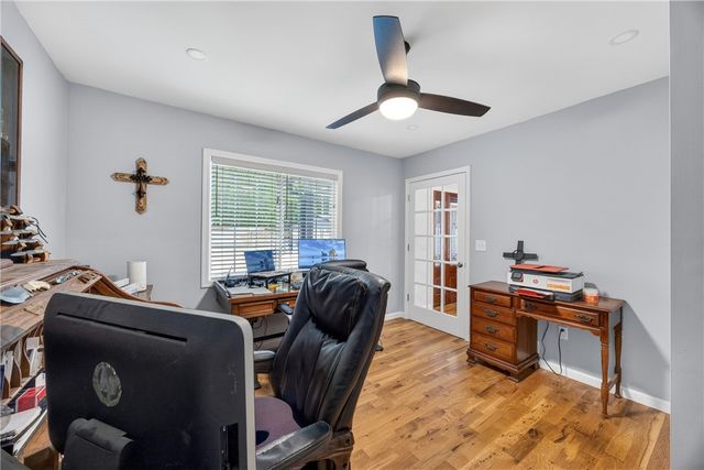 325 Falcon's Nest Road, Walhalla, SC 29691
