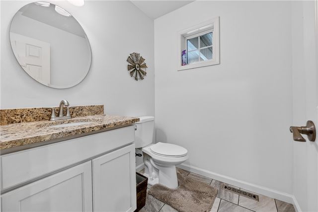 325 Falcon's Nest Road, Walhalla, SC 29691