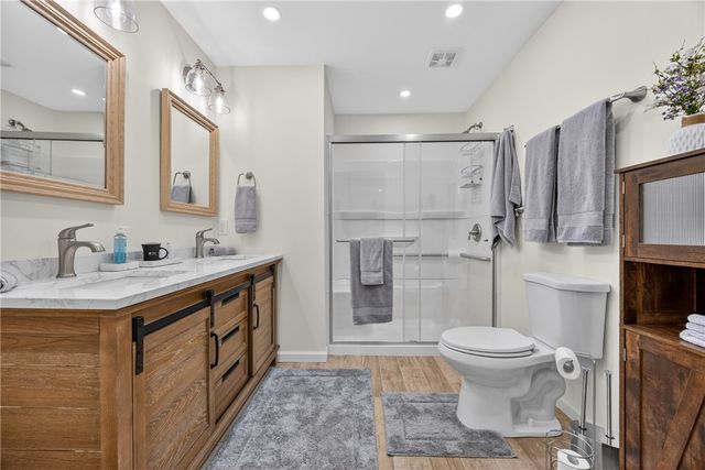 325 Falcon's Nest Road, Walhalla, SC 29691