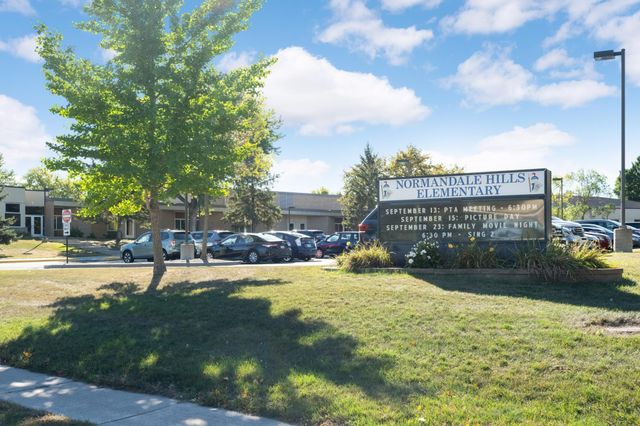 9622 Toledo Circle, Bloomington, MN 55437