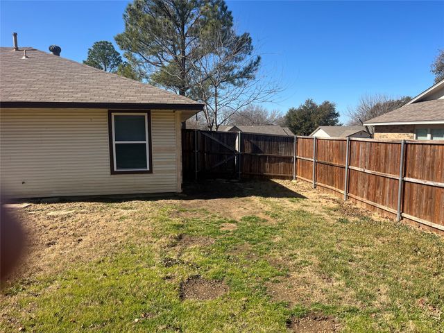 2009 Azalea Street, Denton, TX 76205