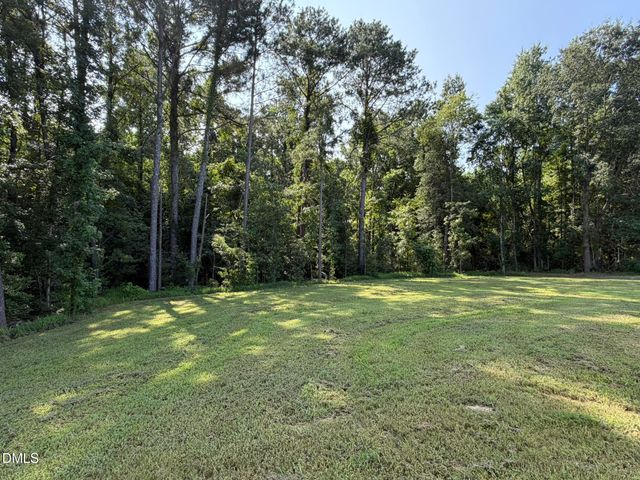 124 Jacobs Ridge Drive, Four Oaks, NC 27524