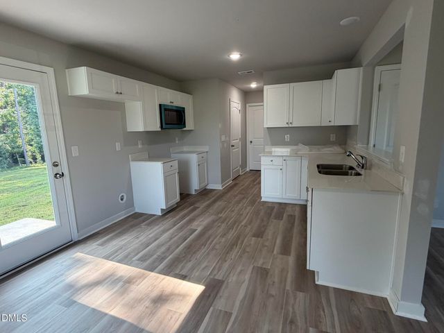 124 Jacobs Ridge Drive, Four Oaks, NC 27524