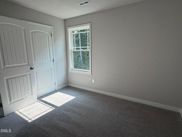 124 Jacobs Ridge Drive, Four Oaks, NC 27524