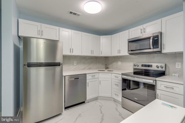 1929 THE WOODS II, Cherry Hill, NJ 08003