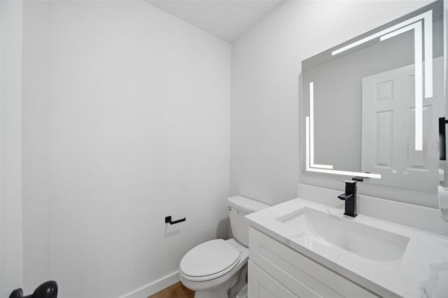 3311 Knoll Manor Drive, Houston, TX 77345