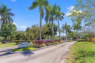 111 Royal Park Dr 1F, Oakland Park, FL 33309