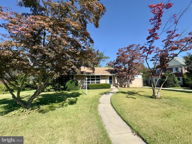 633 COUNTRY CLUB RD, York, PA 17403