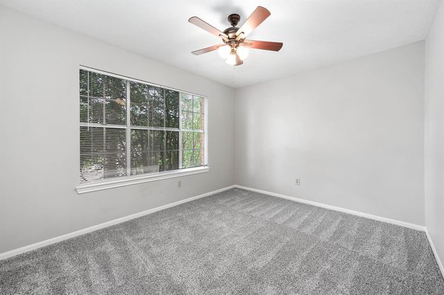 1210 Sandy Plains Lane, Houston, TX 77062
