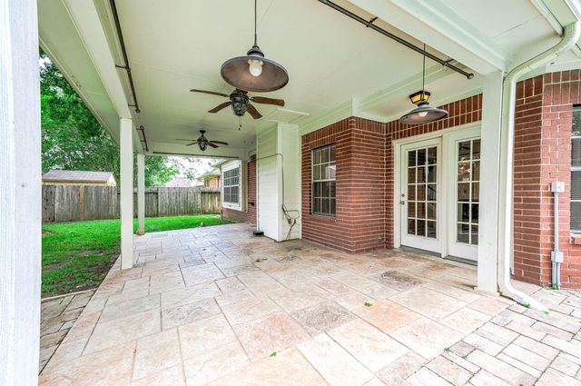 1210 Sandy Plains Lane, Houston, TX 77062