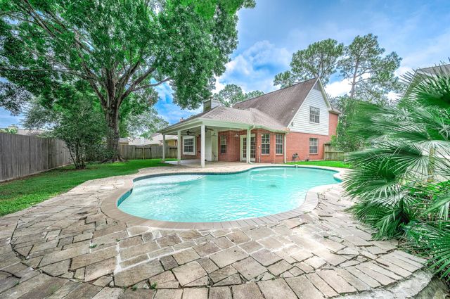 1210 Sandy Plains Lane, Houston, TX 77062