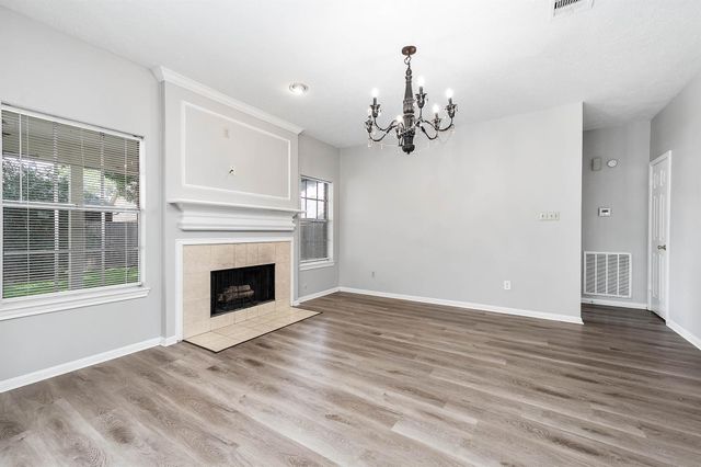1210 Sandy Plains Lane, Houston, TX 77062
