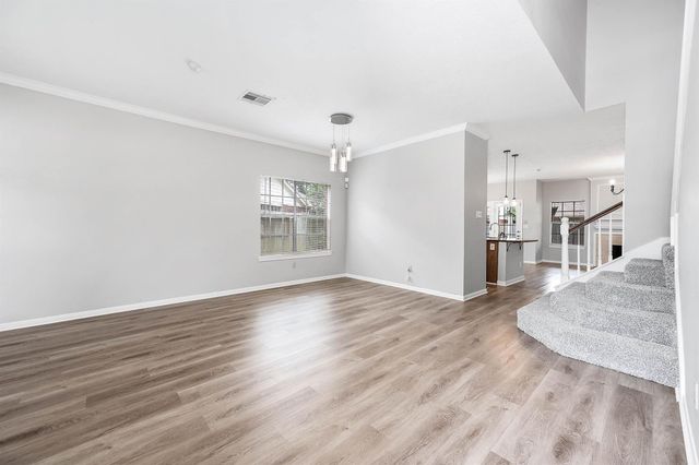 1210 Sandy Plains Lane, Houston, TX 77062