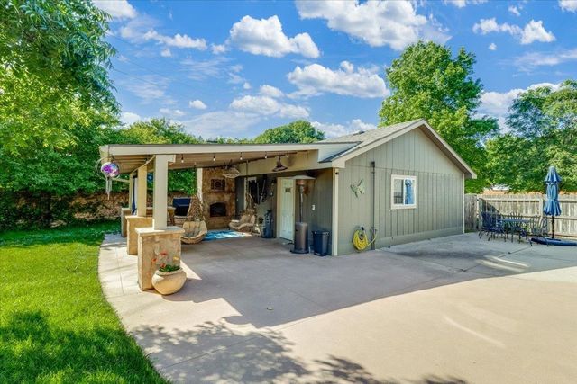 1851 N Denene, Wichita, KS 67212
