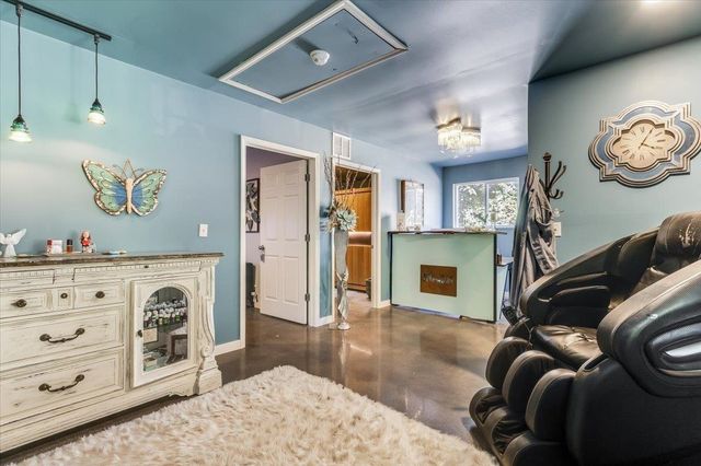 1851 N Denene, Wichita, KS 67212
