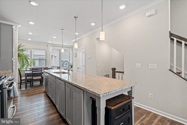 8156 TOMPKINS ST, Rockville, MD 20855