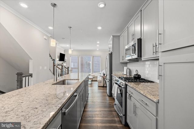 8156 TOMPKINS ST, Rockville, MD 20855