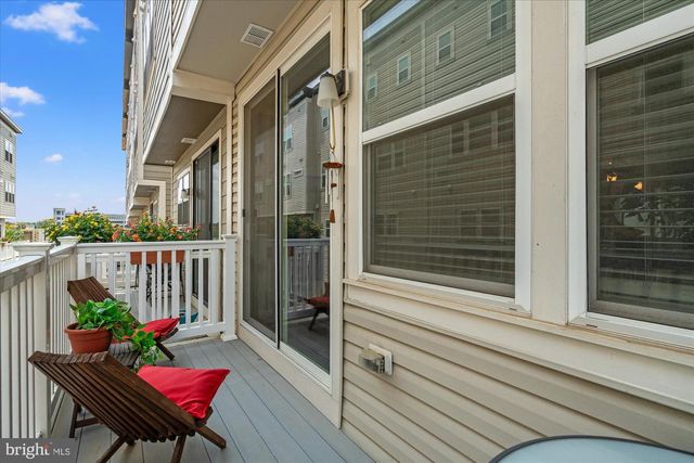 8156 TOMPKINS ST, Rockville, MD 20855