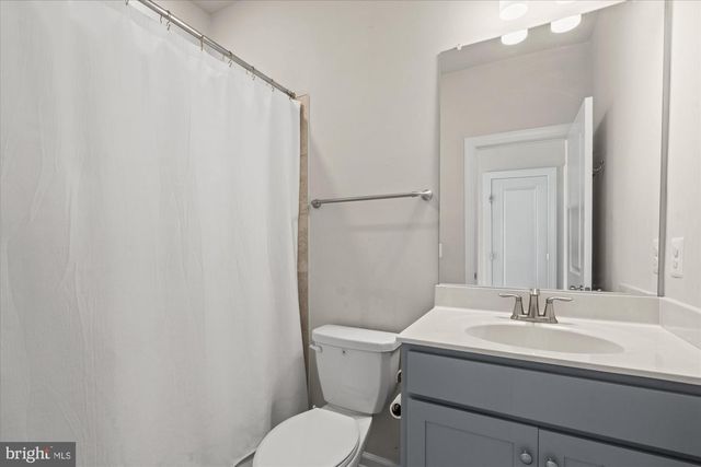 8156 TOMPKINS ST, Rockville, MD 20855