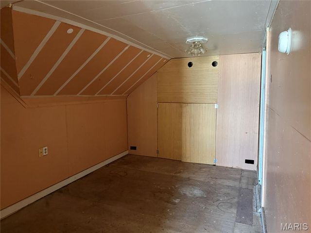 718 E Main Street, Richland, MO 65556