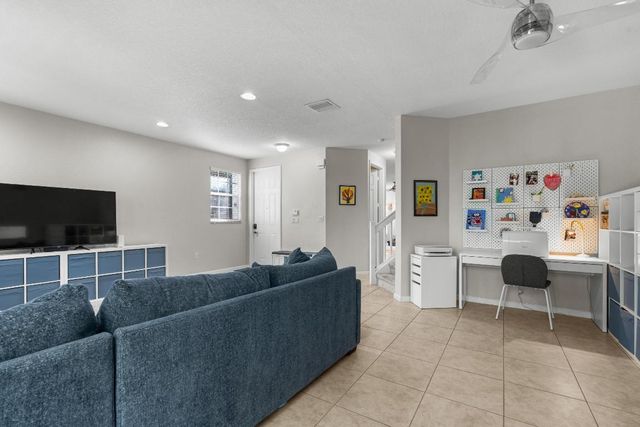 16169 Poppyseed Circle 606, Delray Beach, FL 33484