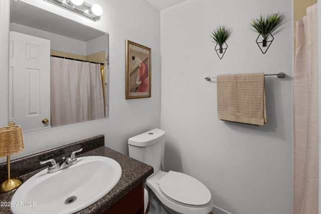 4118 W ORANGEWOOD Avenue, Phoenix, AZ 85051