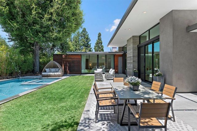 840 Los Altos Avenue, Los Altos, CA 94022