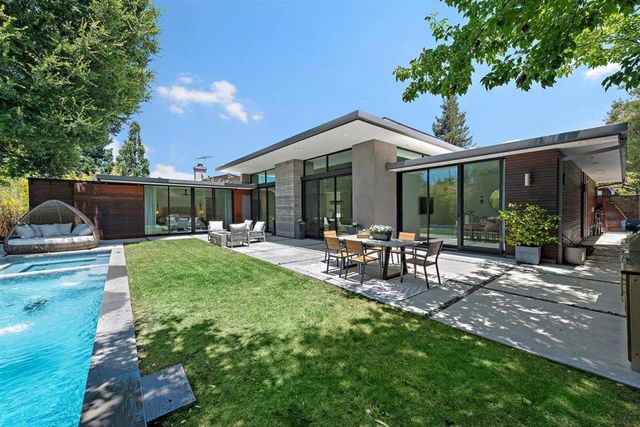 840 Los Altos Avenue, Los Altos, CA 94022