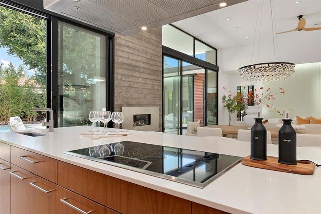 840 Los Altos Avenue, Los Altos, CA 94022