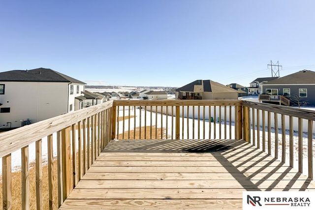 8811 S 65th, Papillion, NE 68157