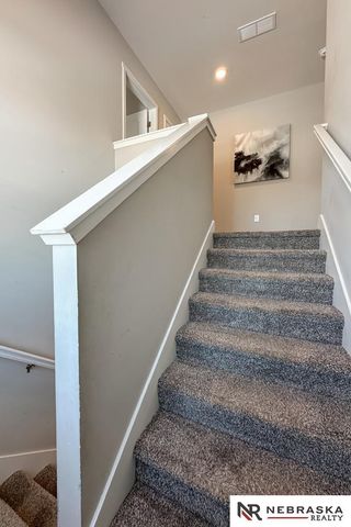 8811 S 65th, Papillion, NE 68157