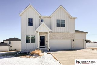 8811 S 65th, Papillion, NE 68157