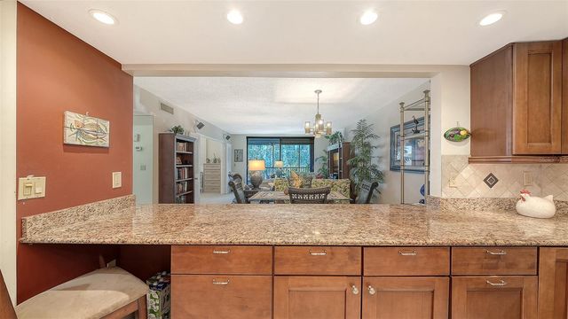 1925 GULF OF MEXICO DRIVE G8-302, Longboat Key, FL 34228