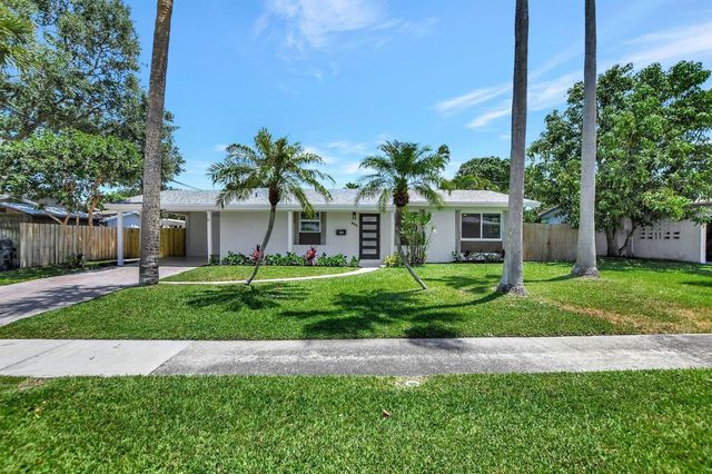 832 SW 10th Avenue, Boca Raton, FL 33486