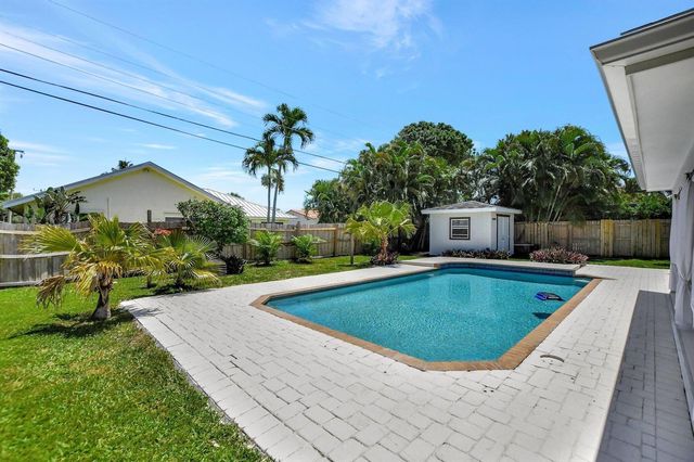 832 SW 10th Avenue, Boca Raton, FL 33486