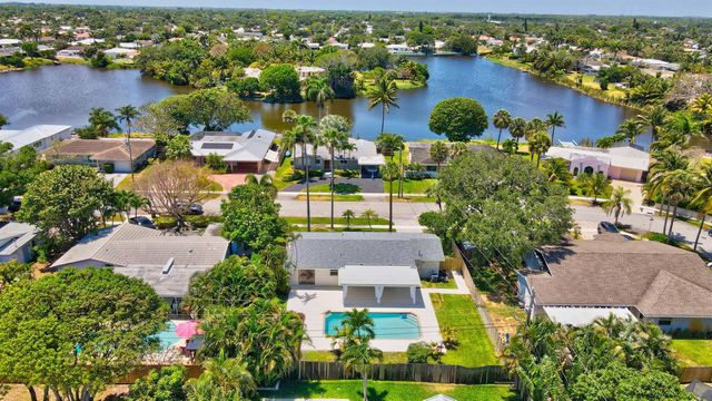 832 SW 10th Avenue, Boca Raton, FL 33486
