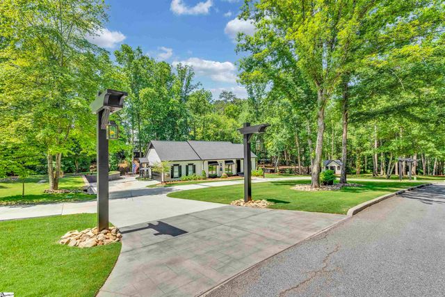 514 Huntington Road, Greenville, SC 29615