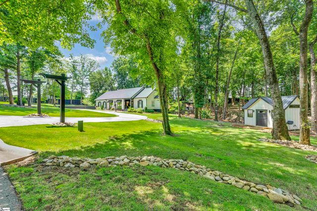 514 Huntington Road, Greenville, SC 29615