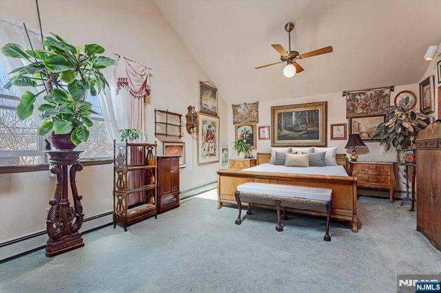12-17 Roosevelt Place, Fair Lawn, NJ 07410