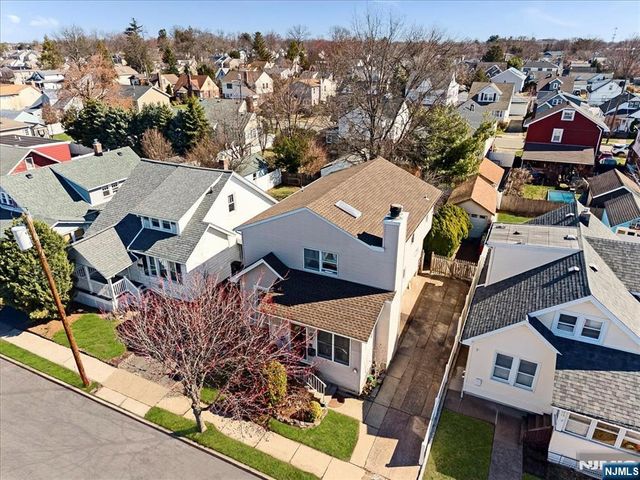 12-17 Roosevelt Place, Fair Lawn, NJ 07410
